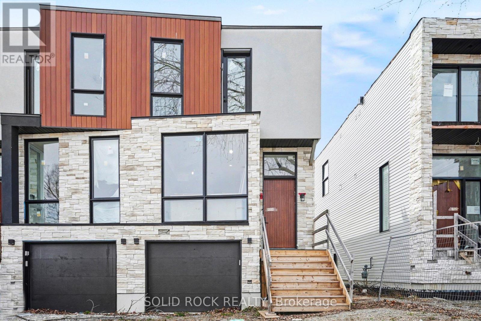 838 Alpine Avenue, Ottawa, Ontario  K2B 5R6 - Photo 2 - X13055724