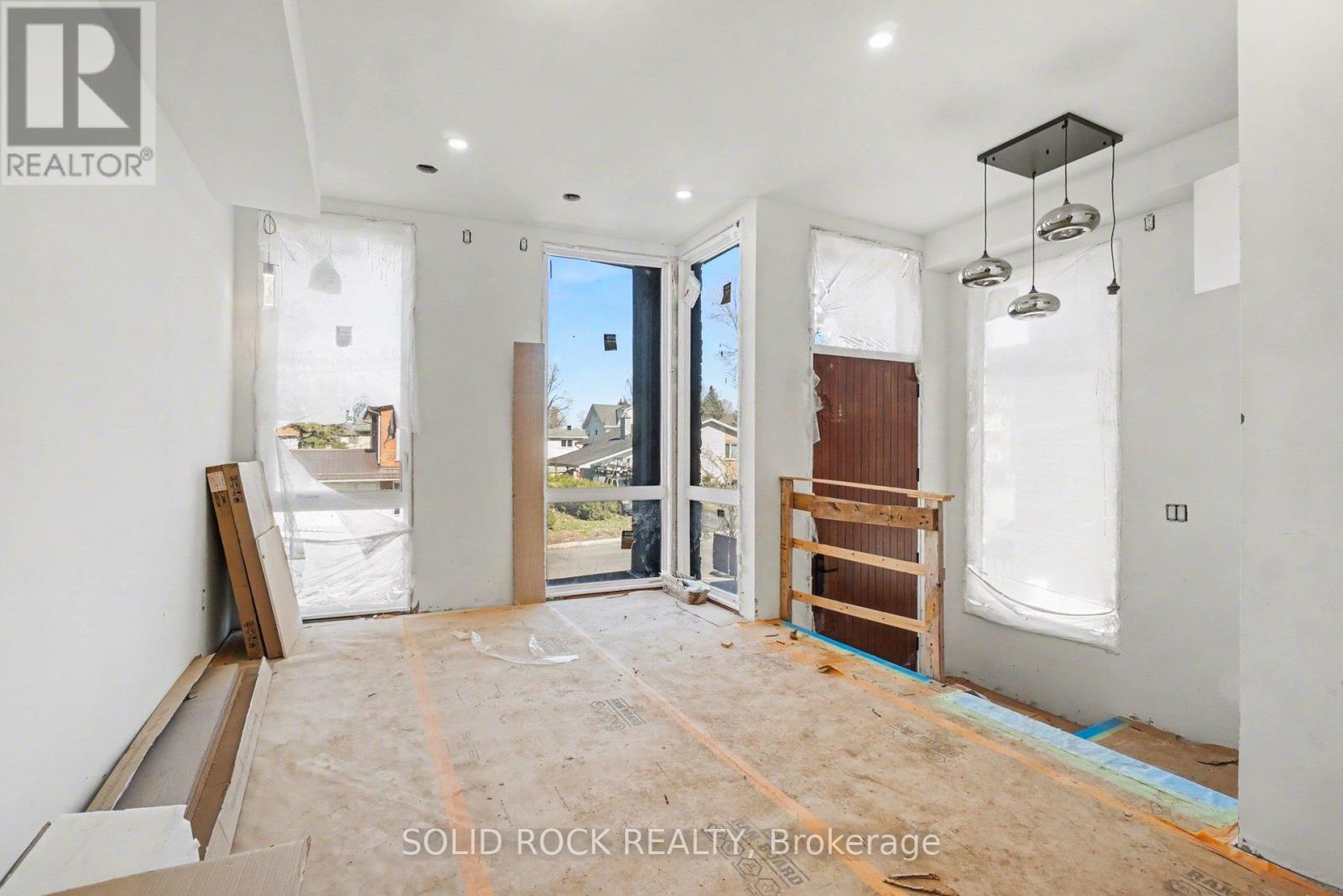 840 Alpine Avenue, Ottawa, Ontario  K2B 5R6 - Photo 3 - X13055730