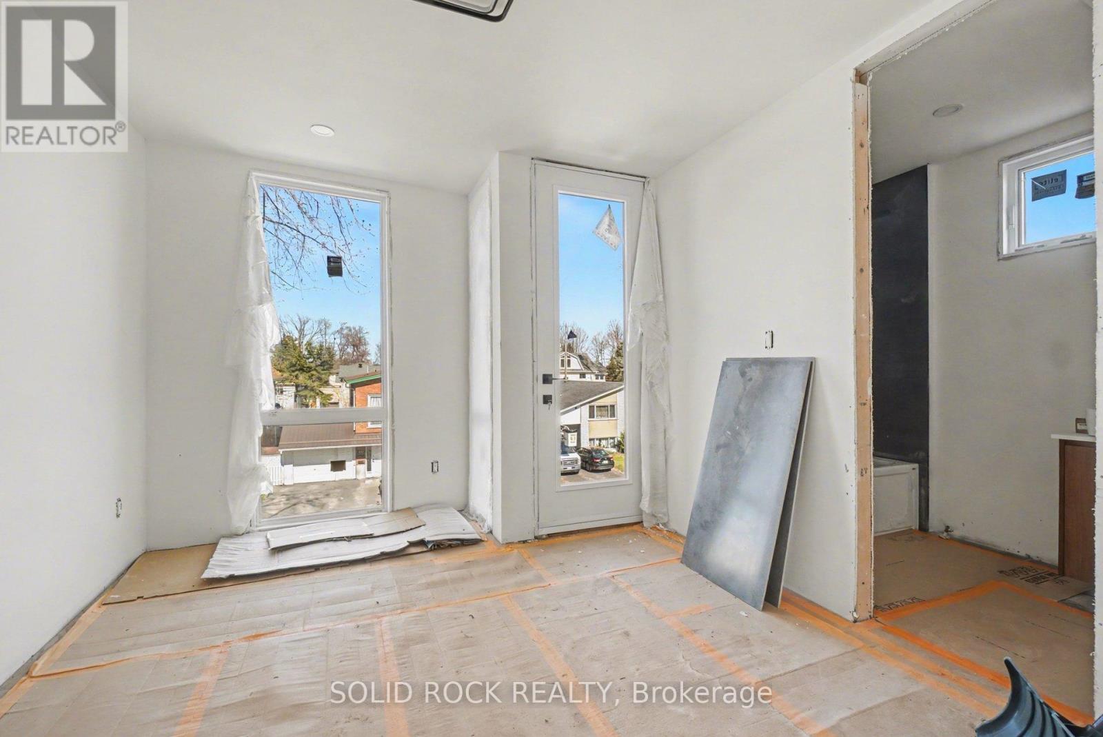 840 Alpine Avenue, Ottawa, Ontario  K2B 5R6 - Photo 9 - X13055730