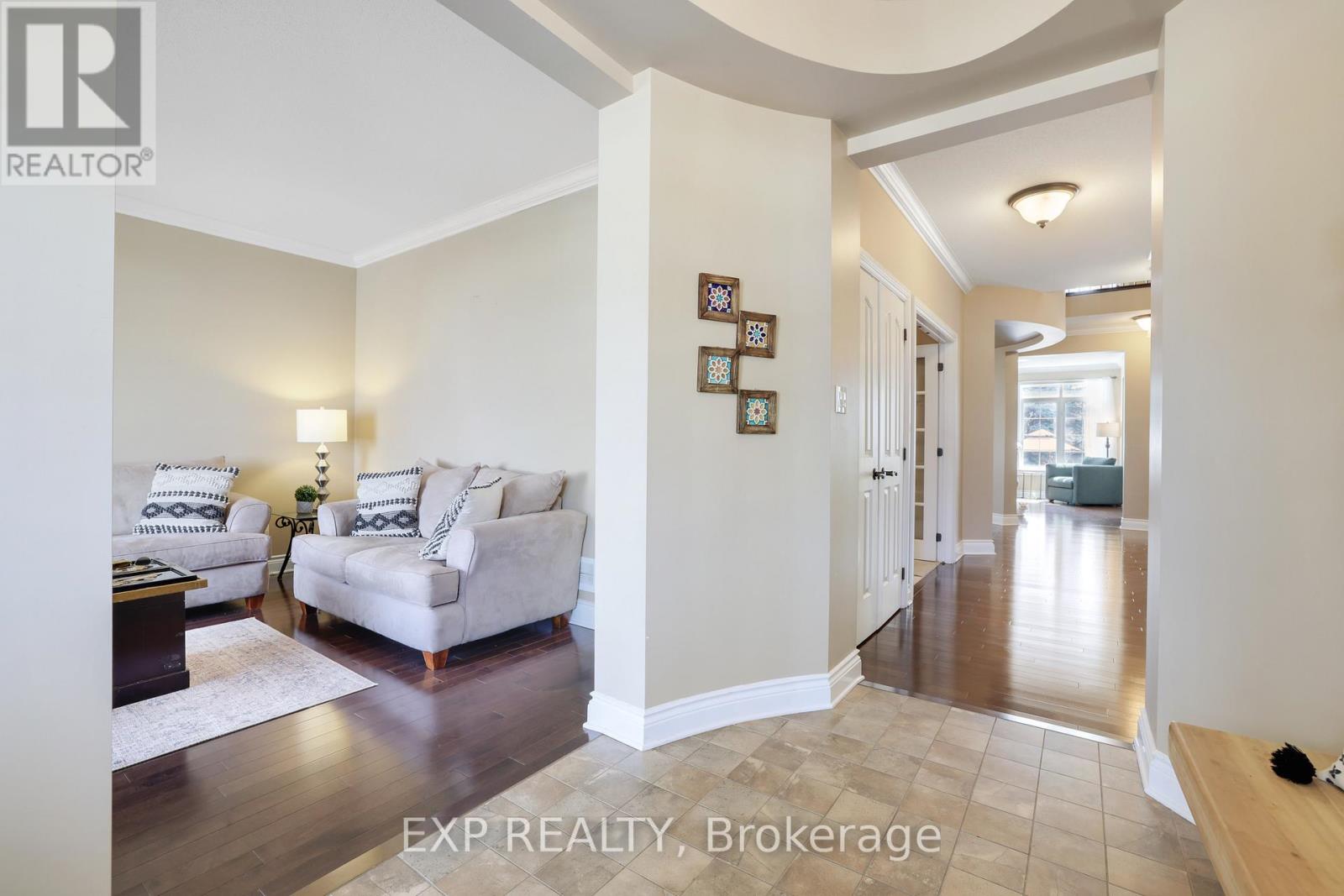 415 Dundonald Drive, Ottawa, Ontario  K2J 0G7 - Photo 4 - X13055732