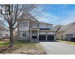 415 DUNDONALD DRIVE, Ottawa, Ontario