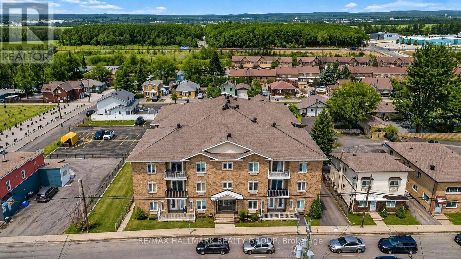 208 - 1026 Laurier Street, Clarence-Rockland, Ontario  K4K 1V6 - Photo 2 - X13057316