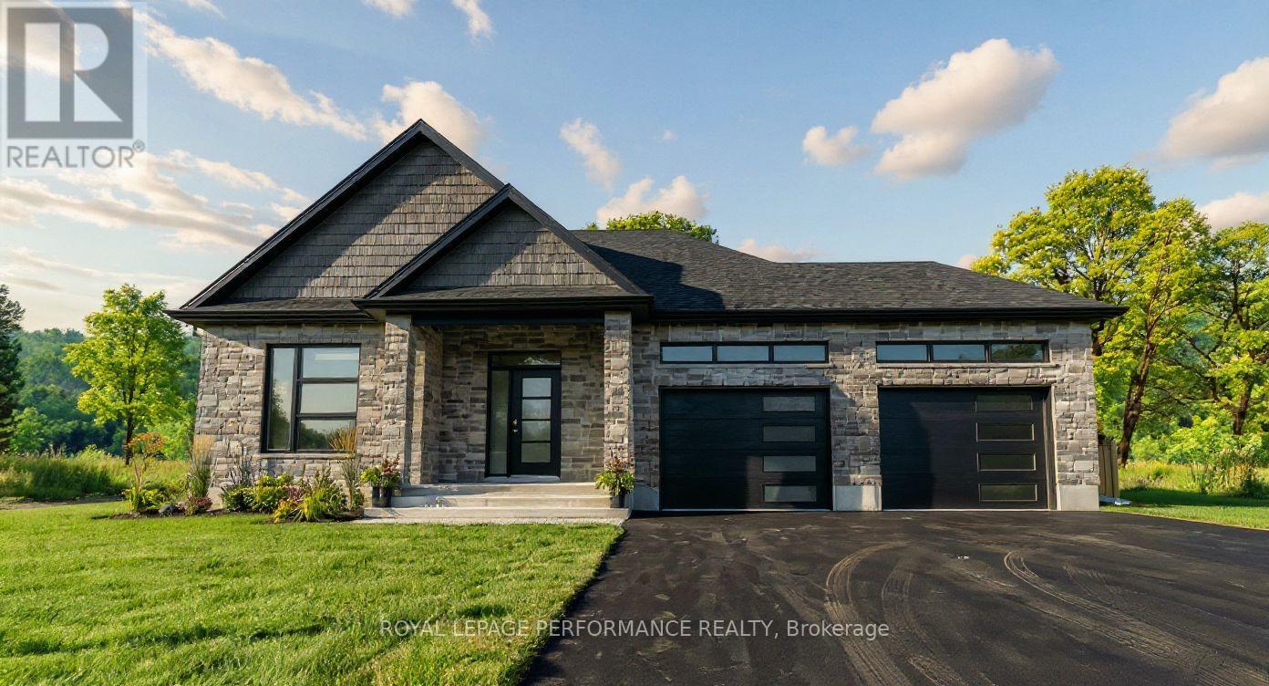 86 MILLE ROCHES ROAD, South Stormont, Ontario