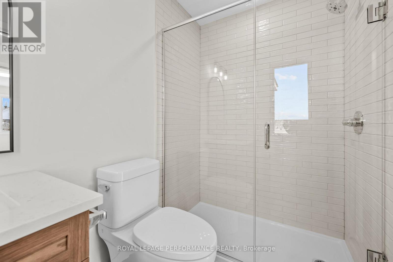 86 Mille Roches Road, South Stormont, Ontario  K0C 1P0 - Photo 21 - X13057322