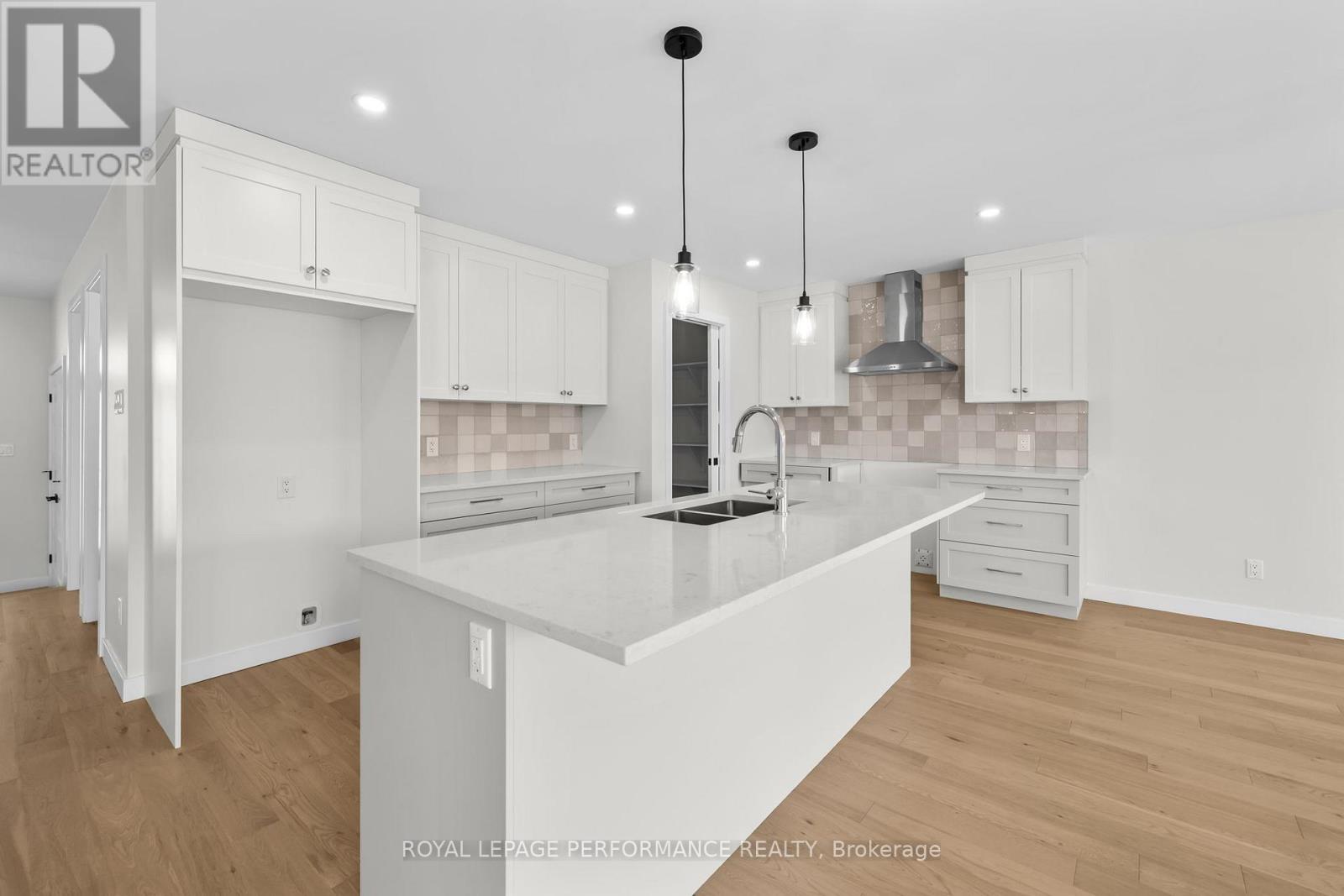 86 Mille Roches Road, South Stormont, Ontario  K0C 1P0 - Photo 7 - X13057322