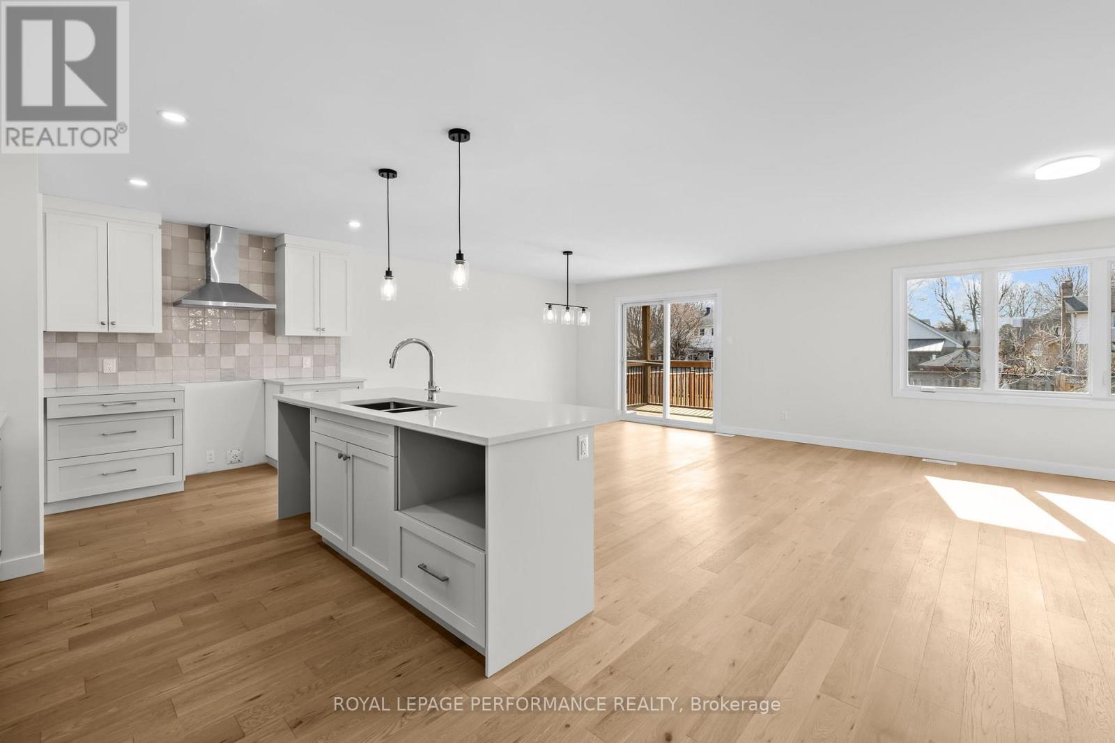 86 Mille Roches Road, South Stormont, Ontario  K0C 1P0 - Photo 8 - X13057322