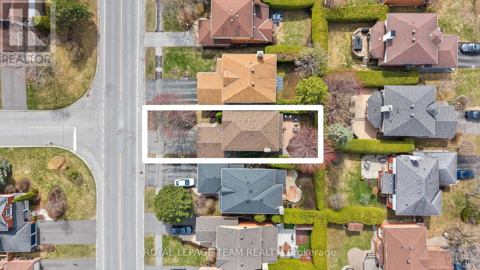 195 Walden Drive, Ottawa, Ontario  K2K 2K7 - Photo 2 - X13057944