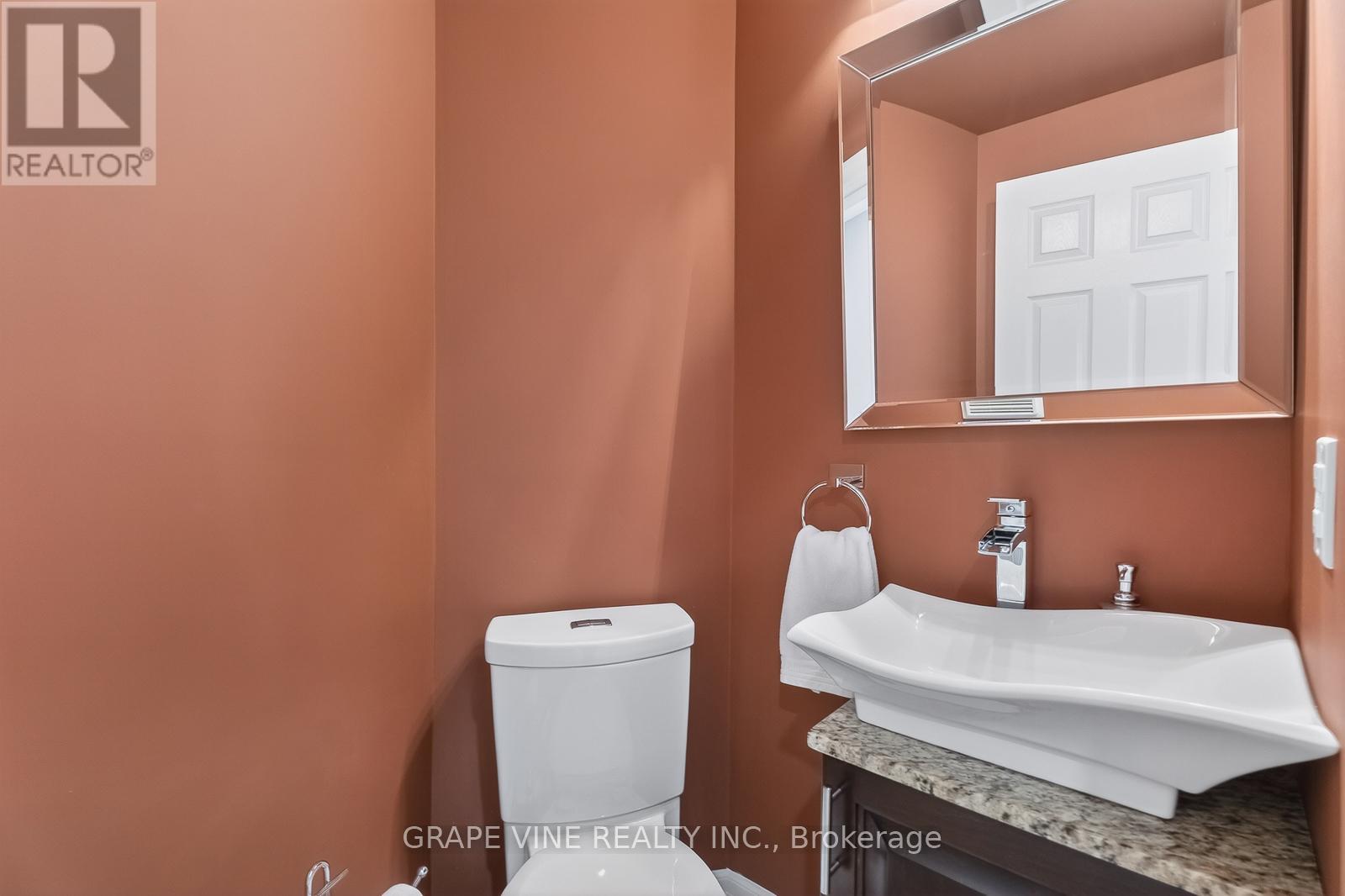 142 College Circle, Ottawa, Ontario  K1K 4S1 - Photo 18 - X13058072