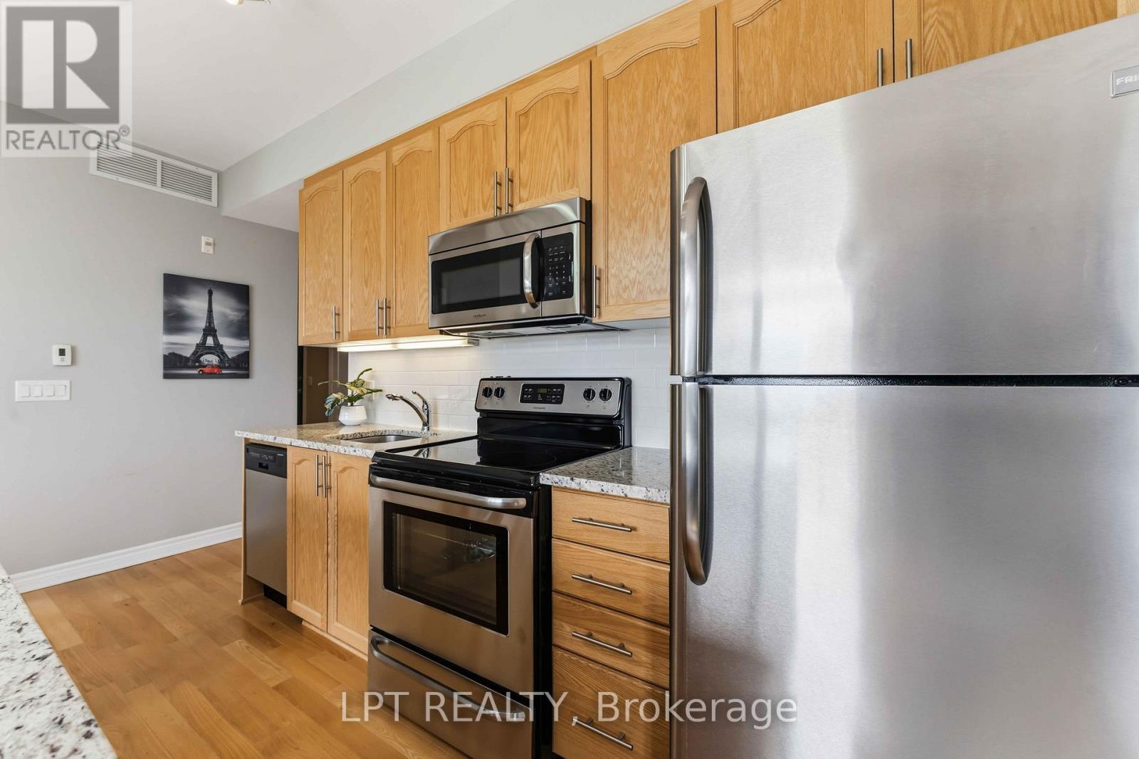 301 - 755 Beauparc Private, Ottawa, Ontario  K1J 0B5 - Photo 11 - X13058080