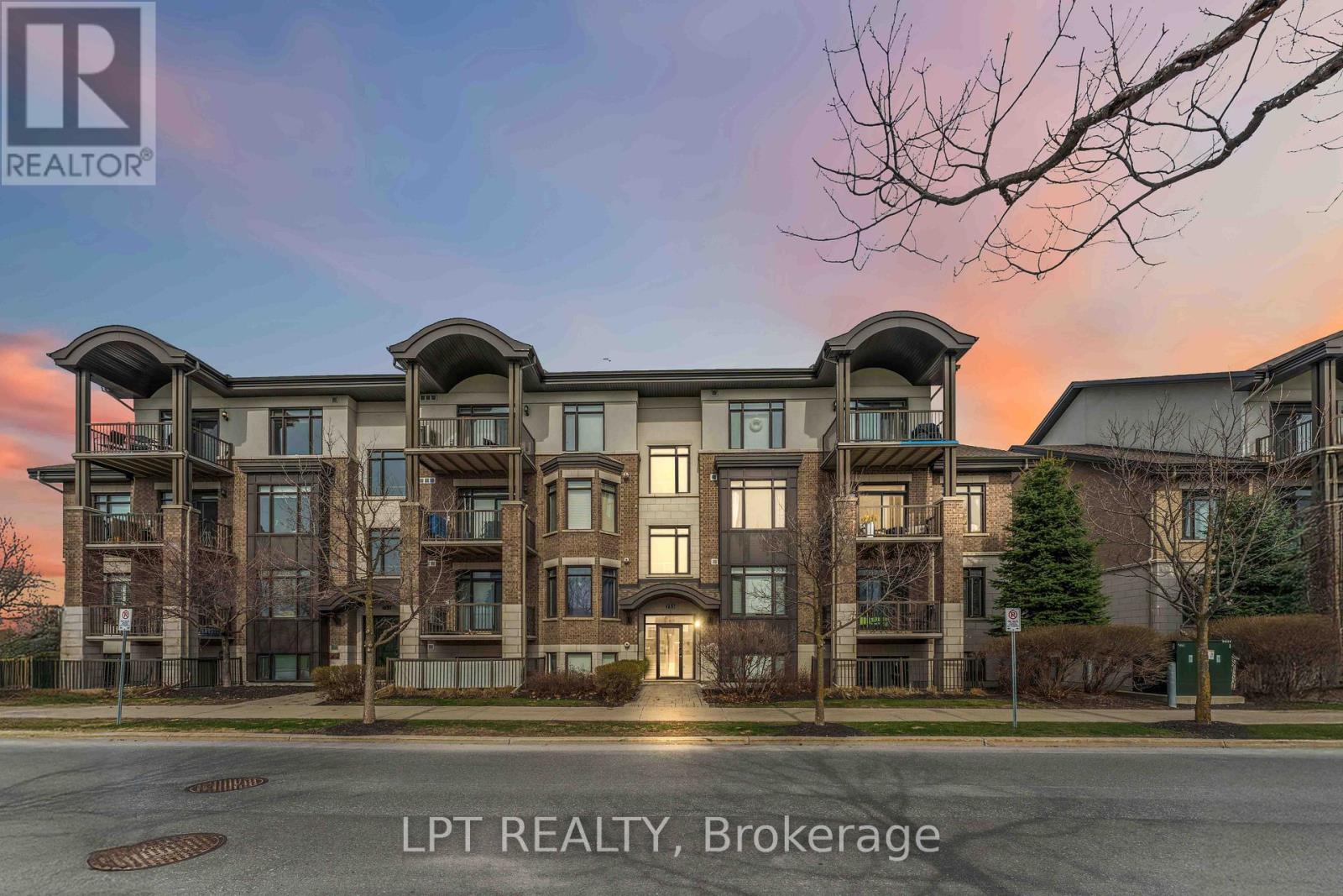 301 - 755 Beauparc Private, Ottawa, Ontario  K1J 0B5 - Photo 2 - X13058080