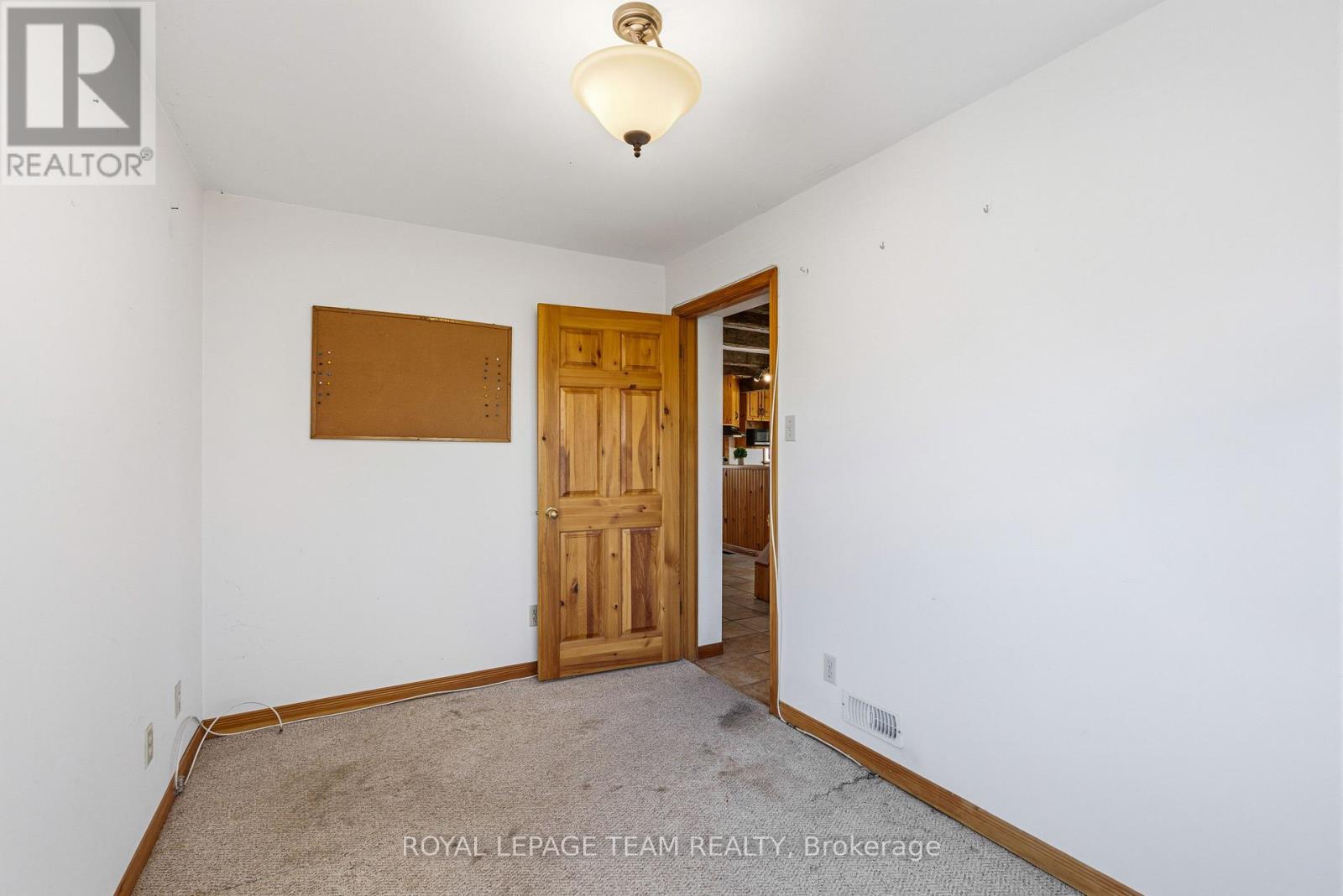 12106 Lakeshore Drive, South Dundas, Ontario  K0C 1X0 - Photo 18 - X13058378