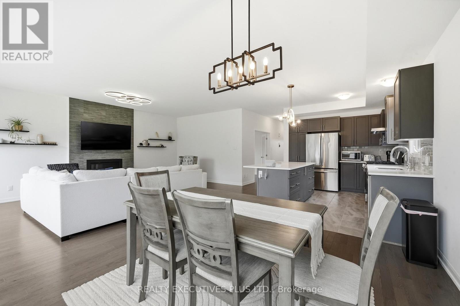 429 Sterling Avenue, Clarence-Rockland, Ontario  K4K 0M5 - Photo 9 - X13059184