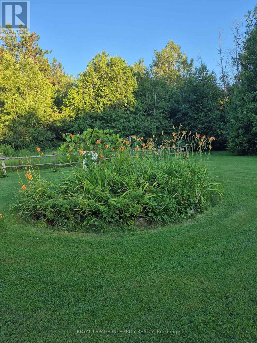 307 Ferguson Tetlock Road, Montague, Ontario  K7A 4S4 - Photo 11 - X13059384