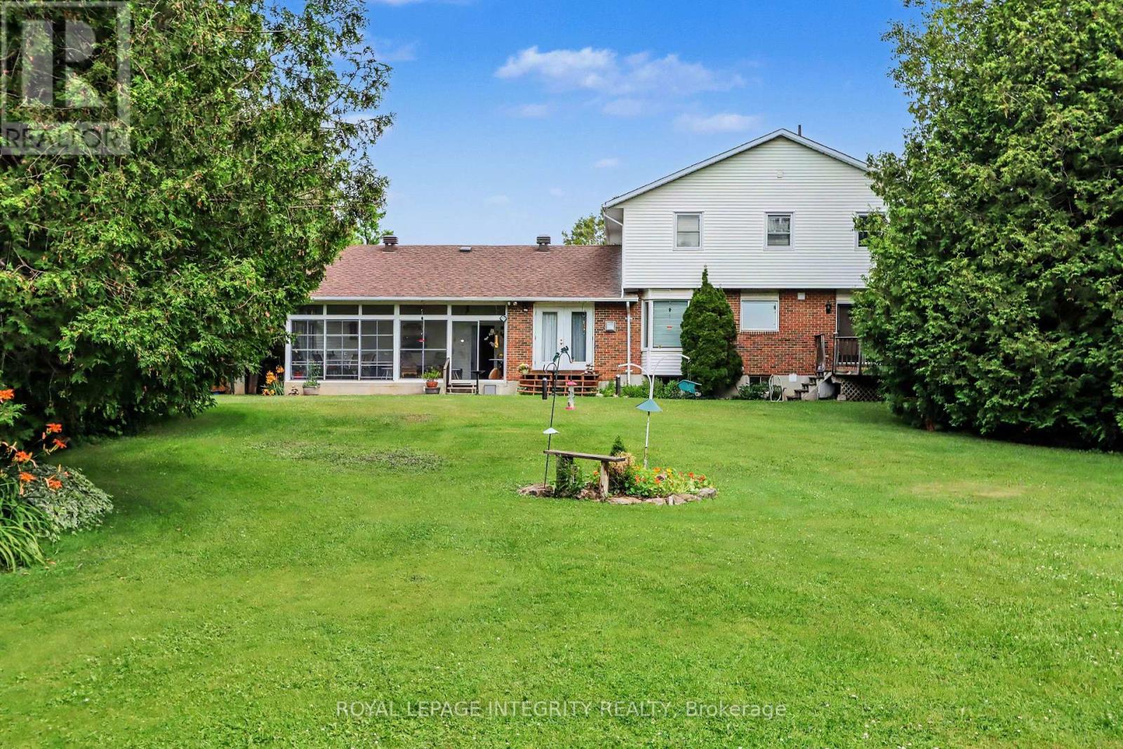 307 Ferguson Tetlock Road, Montague, Ontario  K7A 4S4 - Photo 5 - X13059384