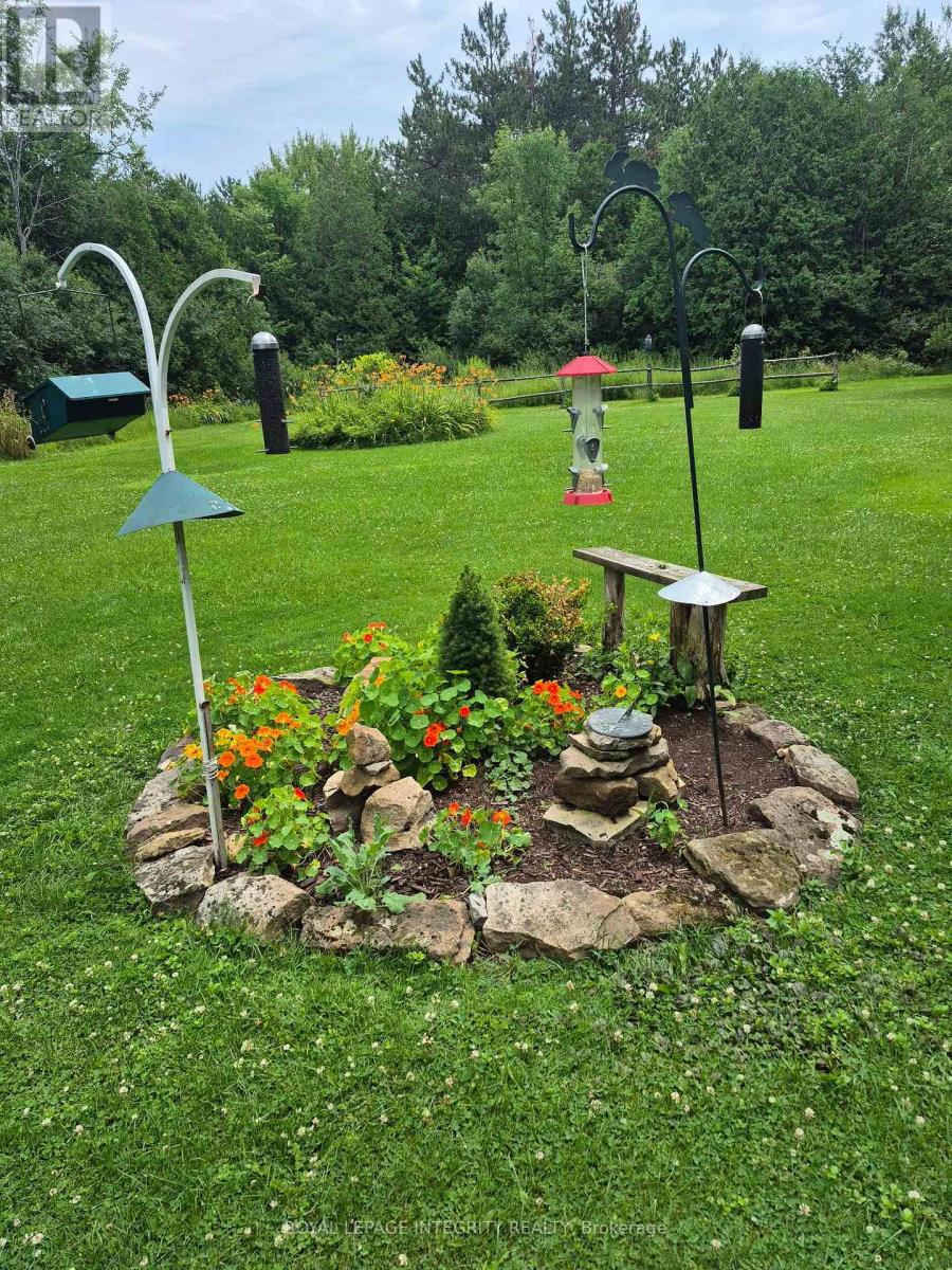 307 Ferguson Tetlock Road, Montague, Ontario  K7A 4S4 - Photo 9 - X13059384