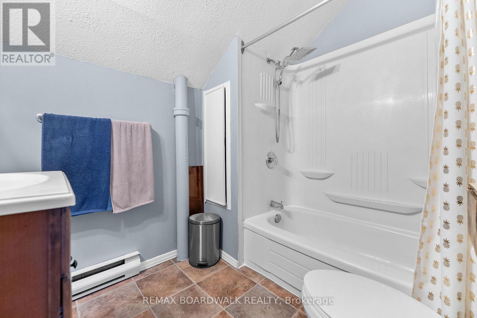 211 St.lawrence Street, Merrickville-Wolford, Ontario  K0G 1N0 - Photo 44 - X13059518