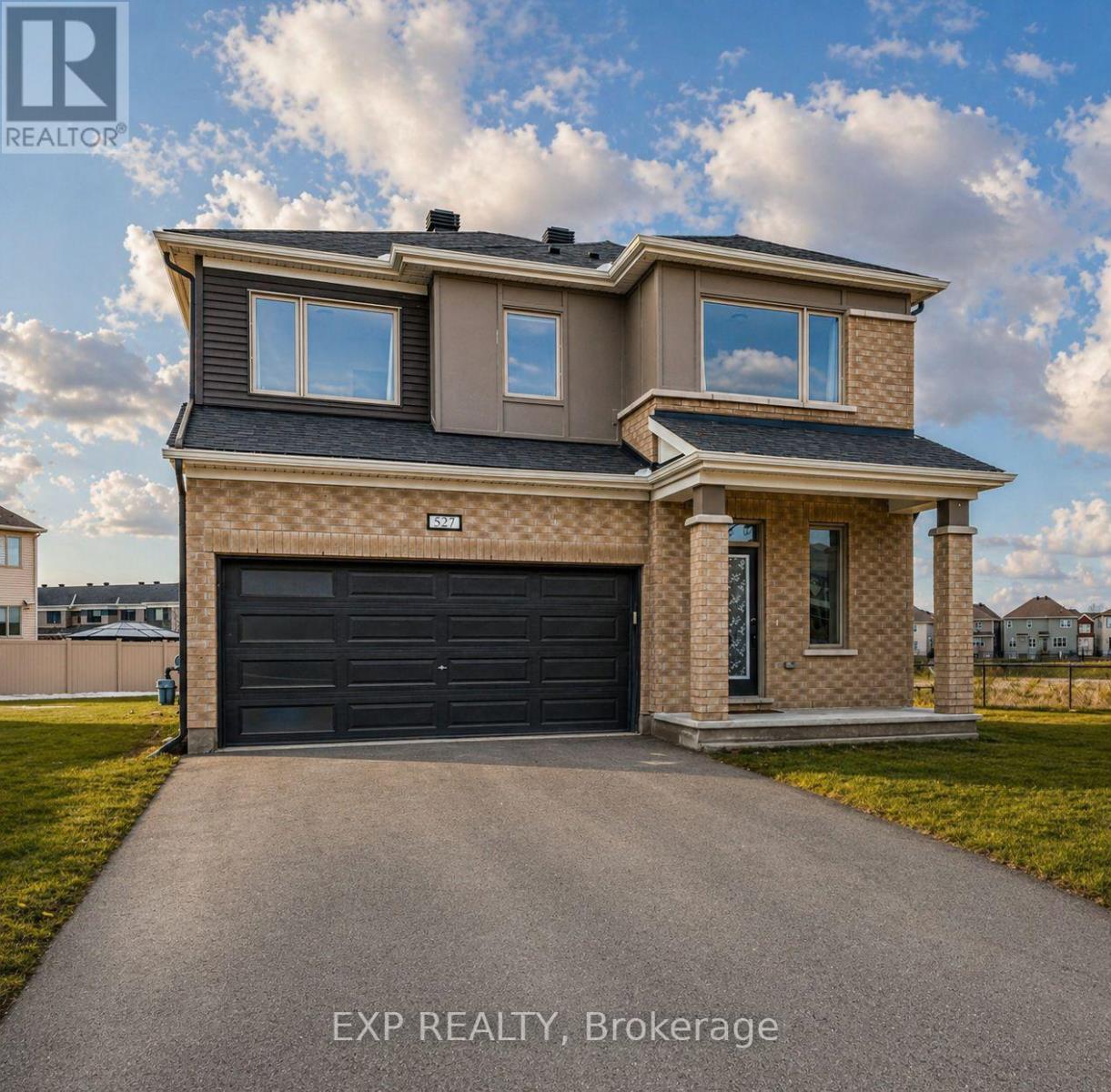 527 ALCOR TERRACE, Ottawa, Ontario