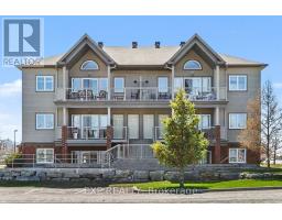 J - 135 HARTHILL WAY, Ottawa, Ontario