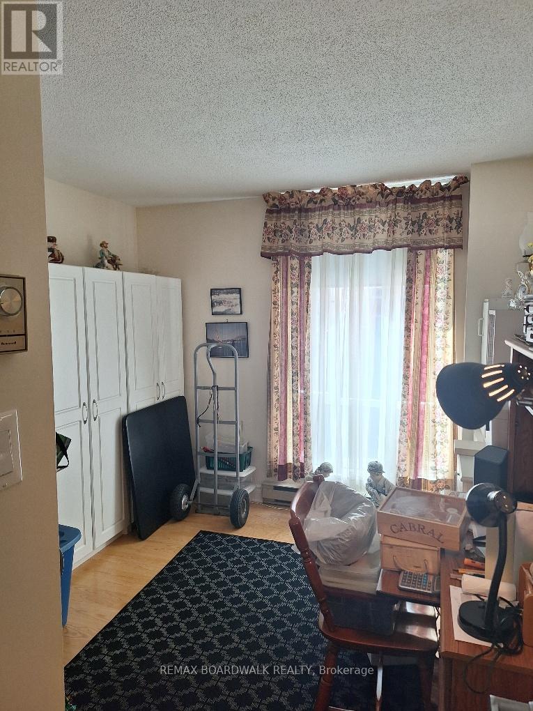 206 - 330 Centrum Boulevard, Ottawa, Ontario  K1E 3W2 - Photo 10 - X13060136