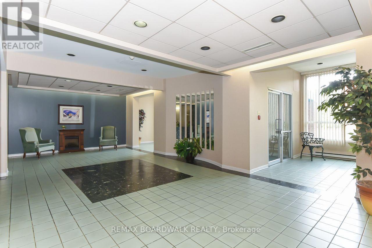 206 - 330 Centrum Boulevard, Ottawa, Ontario  K1E 3W2 - Photo 5 - X13060136