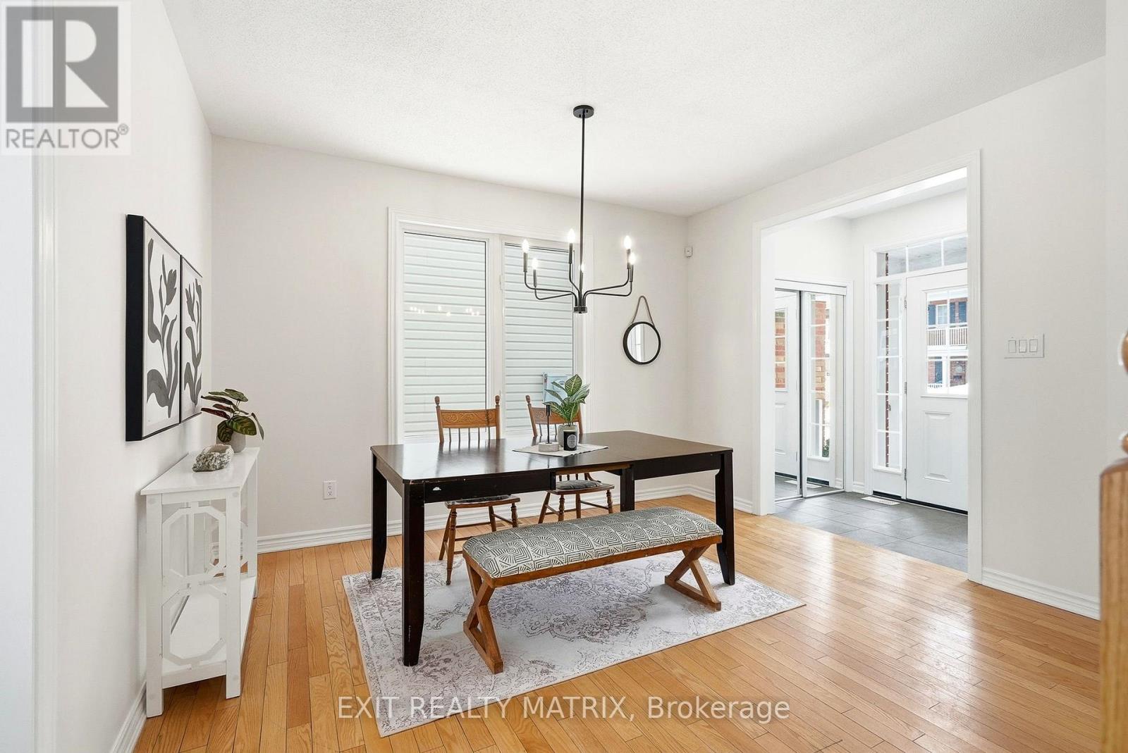 194 Flowing Creek Circle, Ottawa, Ontario  K2M 2R7 - Photo 2 - X13060272