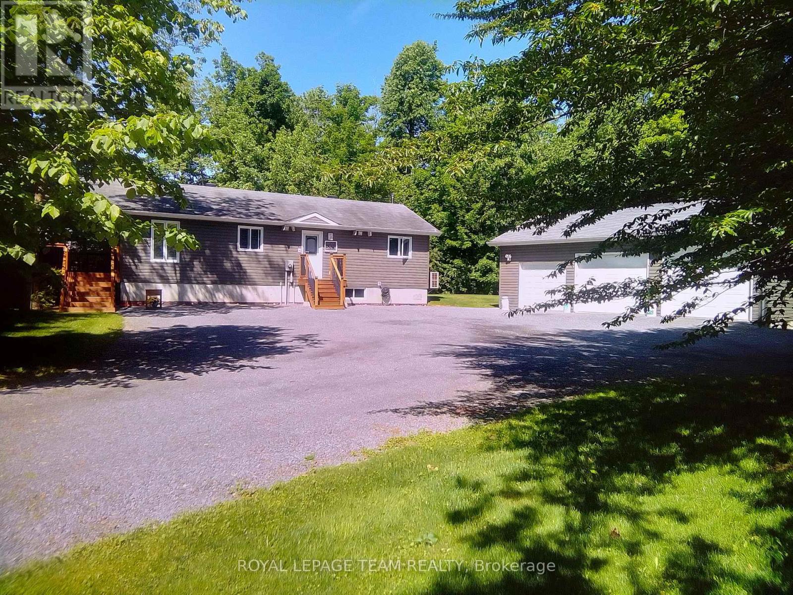 15065 CONCESSION 3-4 ROAD, North Stormont, Ontario