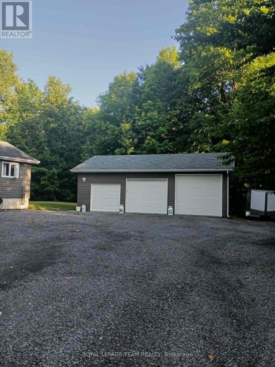 15065 Concession 3-4 Road, North Stormont, Ontario  K0C 1K0 - Photo 45 - X13060406