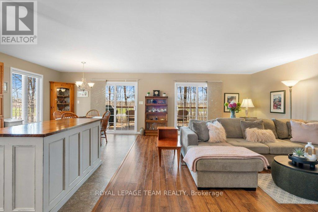 15065 Concession 3-4 Road, North Stormont, Ontario  K0C 1K0 - Photo 7 - X13060406