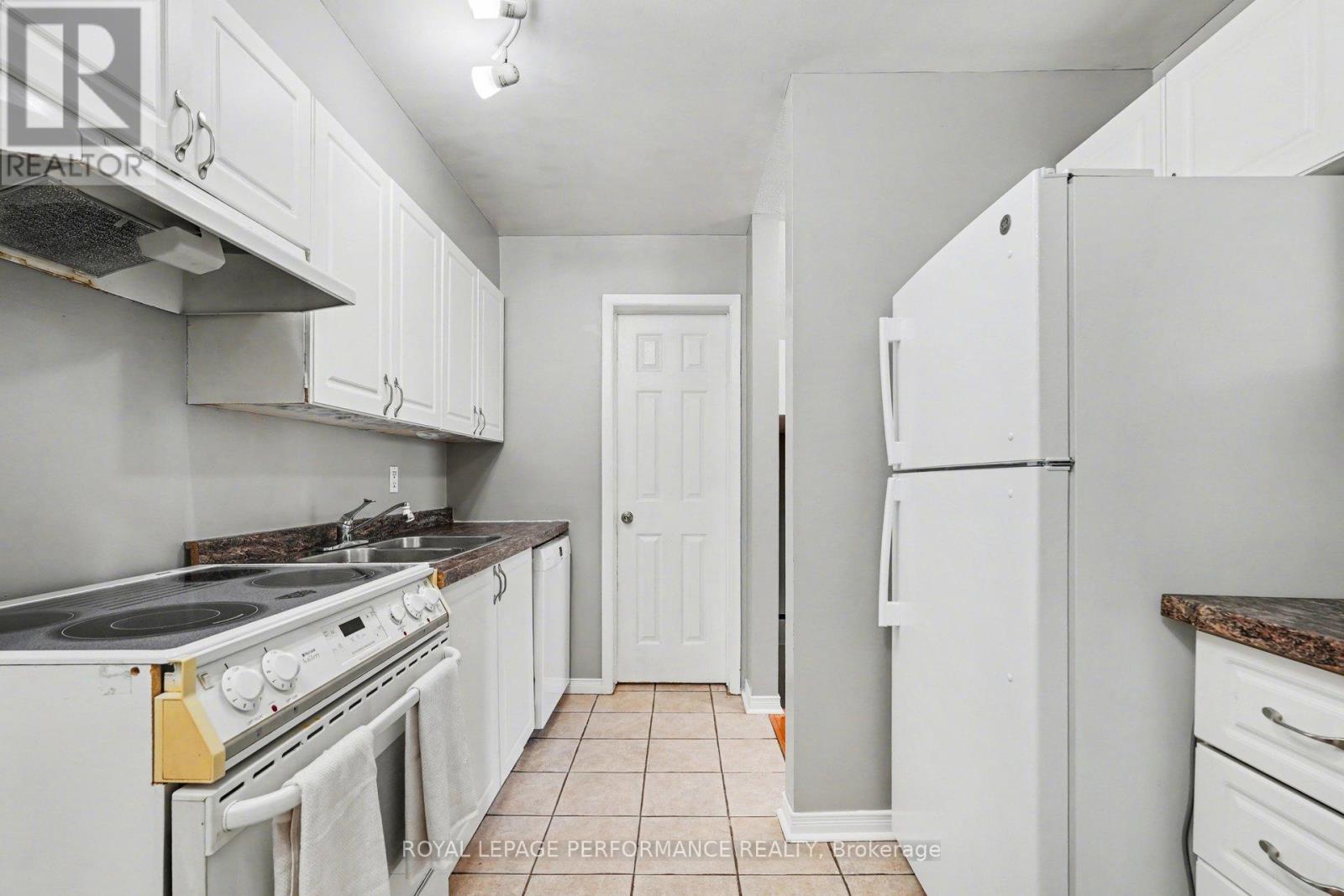 606 Tanguay Court, Ottawa, Ontario  K2L 3X3 - Photo 7 - X13060666