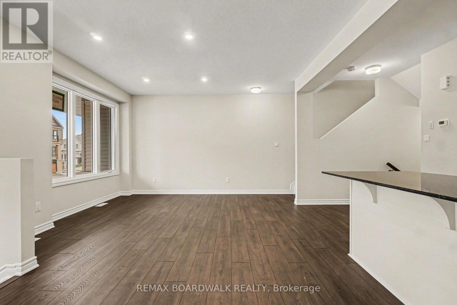83 Ryan Reynolds Way, Ottawa, Ontario  K4A 5T4 - Photo 9 - X13060902