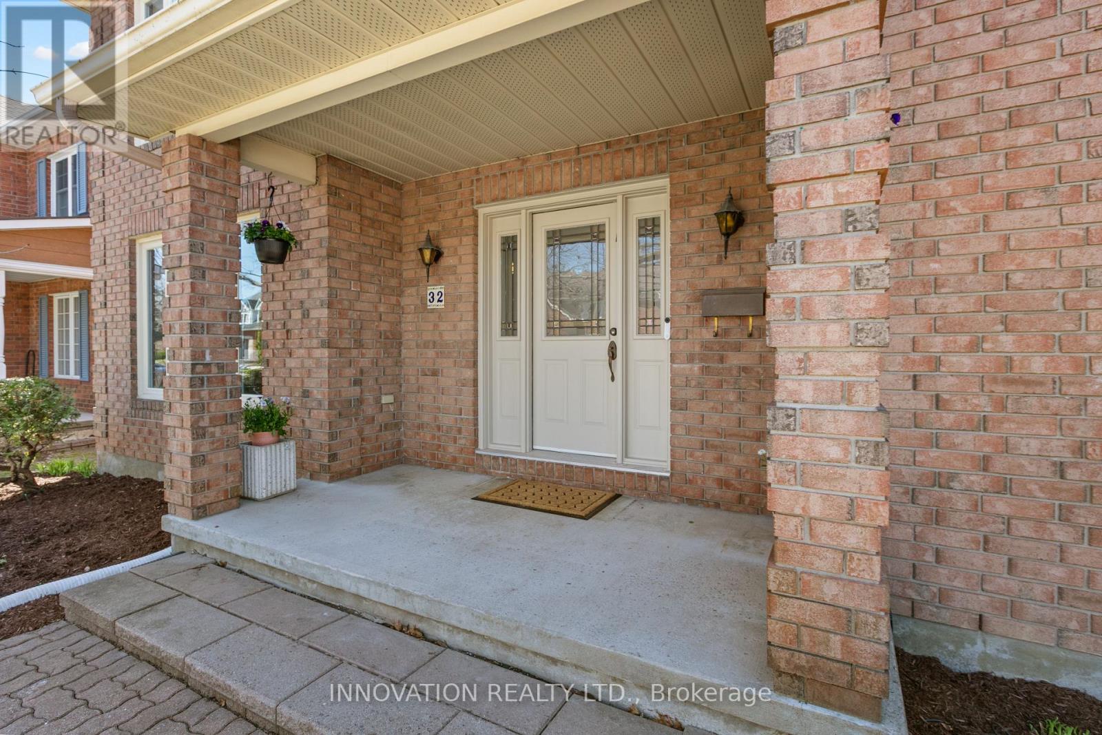 32 Marble Arch Crescent, Ottawa, Ontario  K2G 5S3 - Photo 2 - X13061154