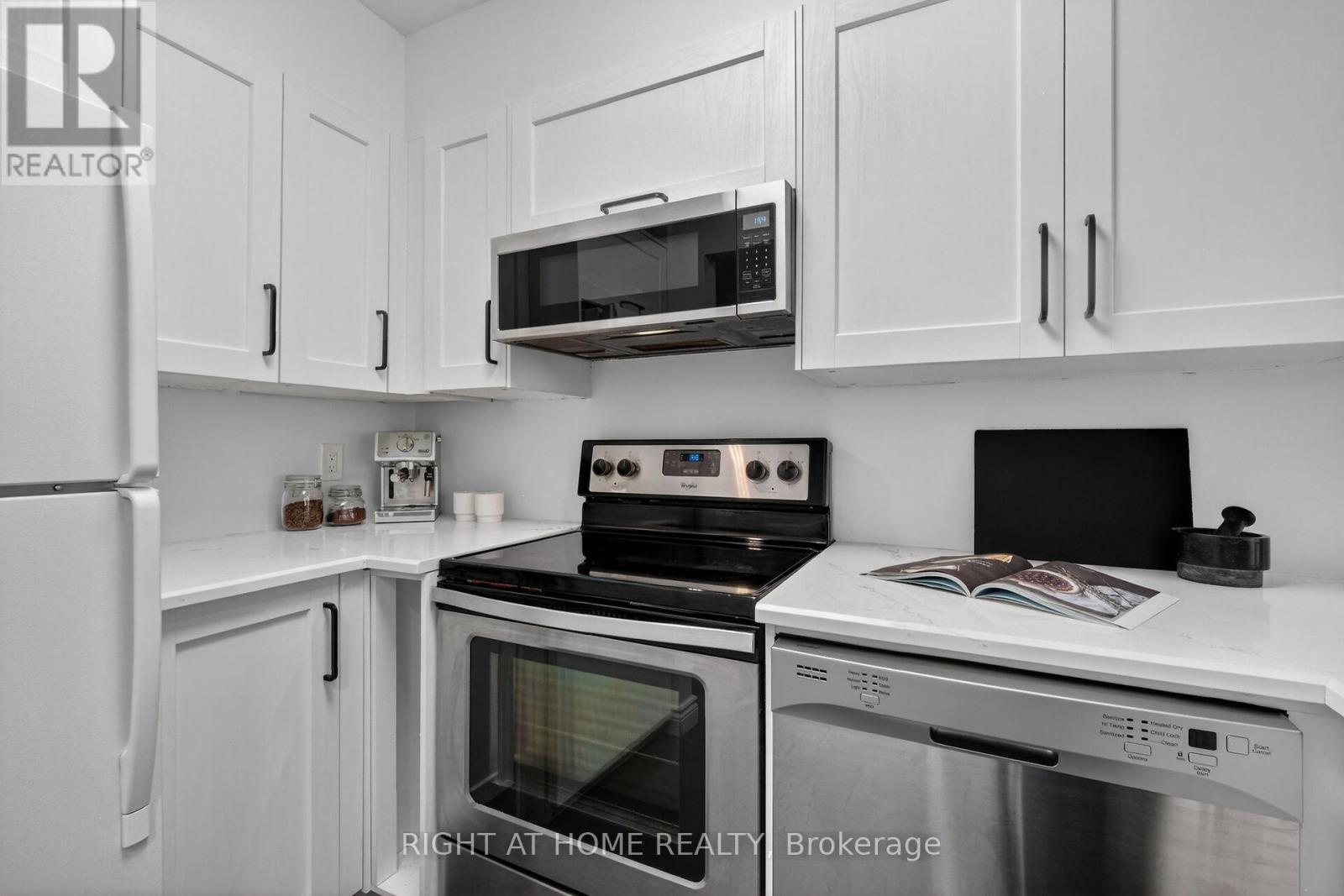 43 Crispin Private, Ottawa, Ontario  K1K 2T7 - Photo 8 - X13061184