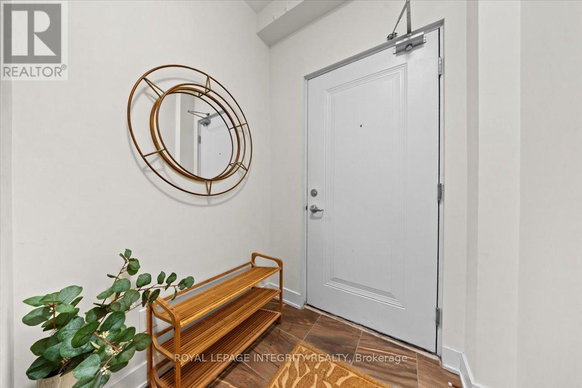 9 - 78 Holmwood Avenue, Ottawa, Ontario  K1S 2P1 - Photo 2 - X13061338