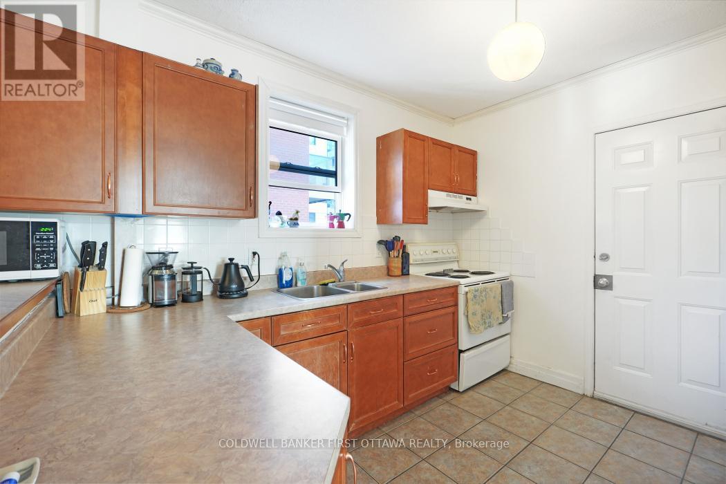 95 Barrette Street, Ottawa, Ontario  K1L 8A2 - Photo 14 - X13061458