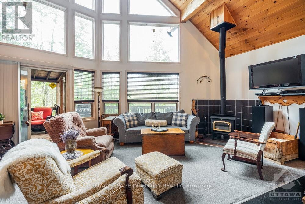 6059 Centennial Drive, Greater Madawaska, Ontario  K7V 3Z9 - Photo 7 - X13061460