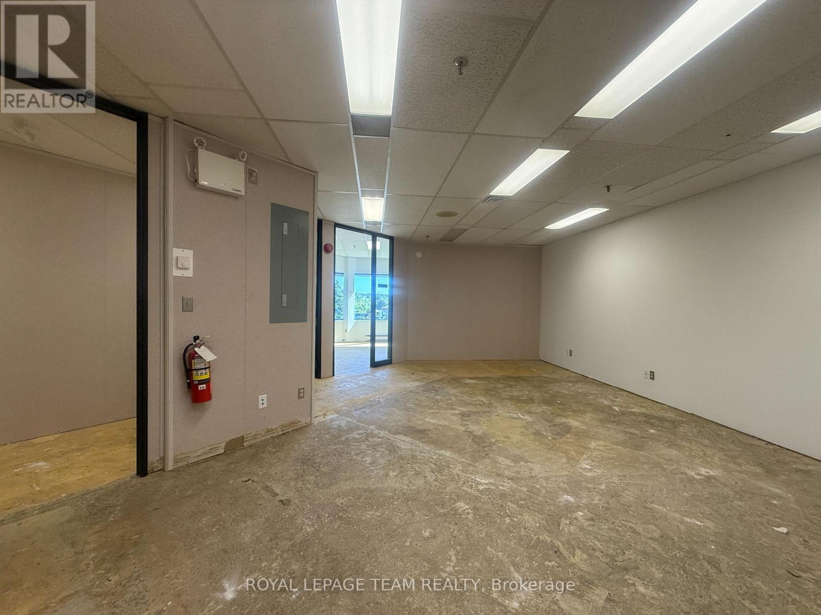 230 - 106 Colonnade Road N, Ottawa, Ontario  K2E 7L6 - Photo 14 - X13061966