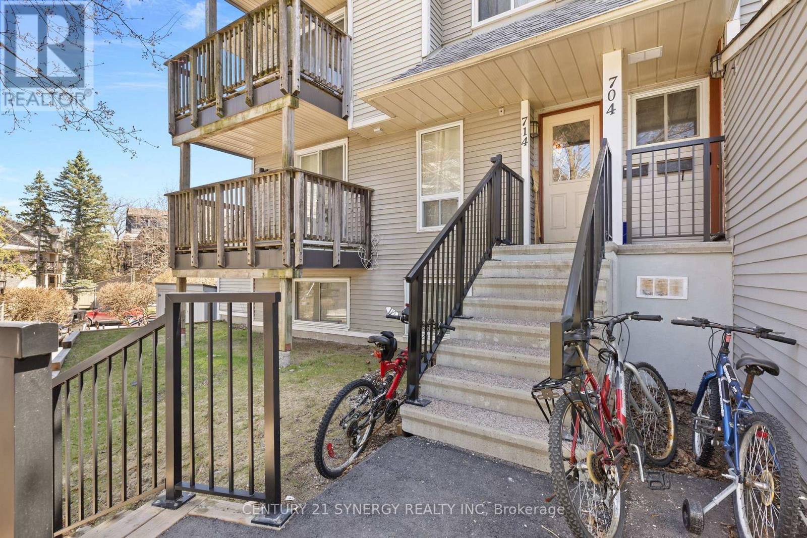 714 TANGUAY COURT, Ottawa, Ontario