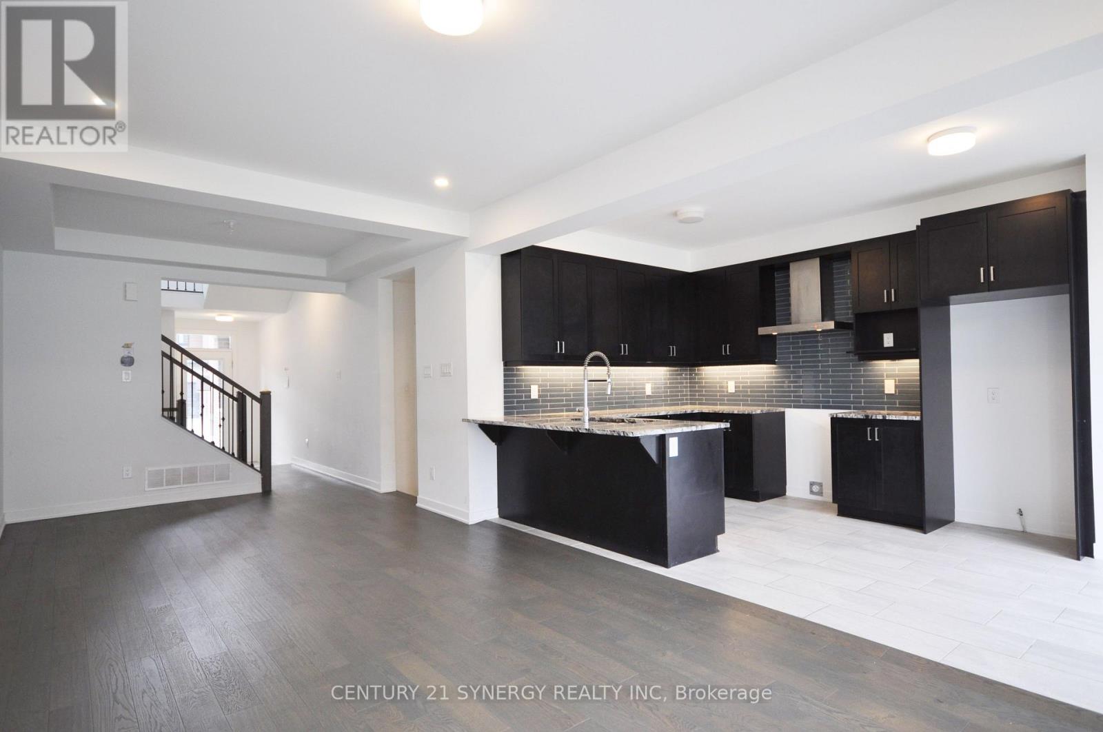 284 Ormiston Crescent, Ottawa, Ontario  K2J 7E4 - Photo 5 - X13062572