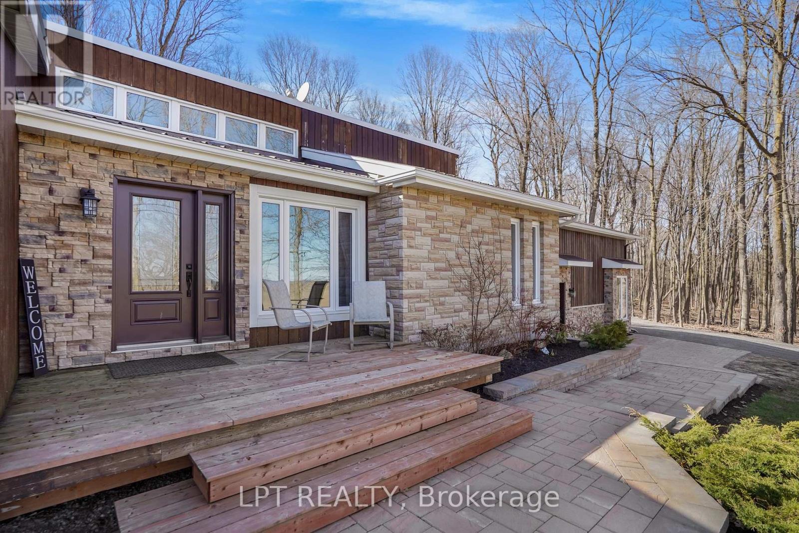 8180 Gibbs Road, East Hawkesbury, Ontario  K0B 1M0 - Photo 4 - X13062784