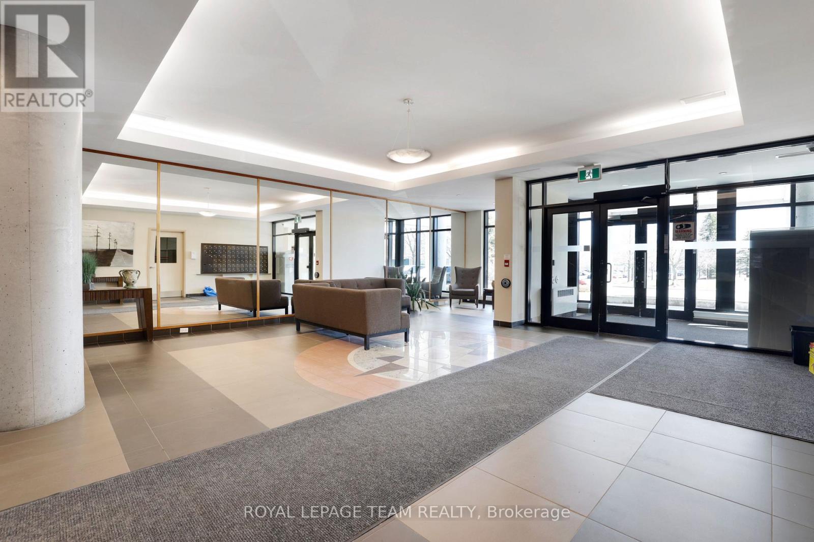 202 - 100 Roger Guindon Avenue, Ottawa, Ontario  K1G 3Z7 - Photo 4 - X13063650