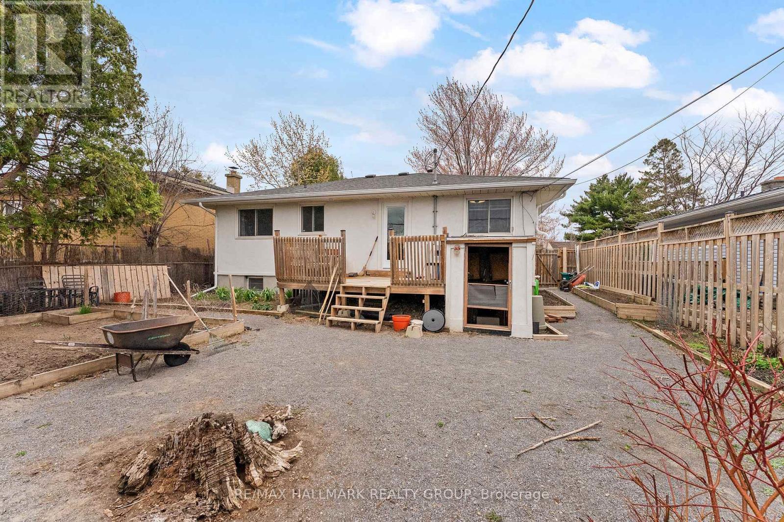 1318 Avenue Q, Ottawa, Ontario  K1G 0B6 - Photo 15 - X13064030