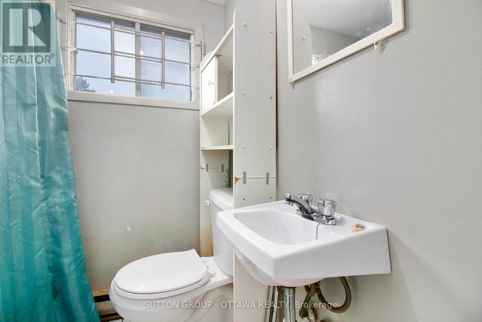 397 Montreal Road, Ottawa, Ontario  K1L 8K7 - Photo 16 - X13064428