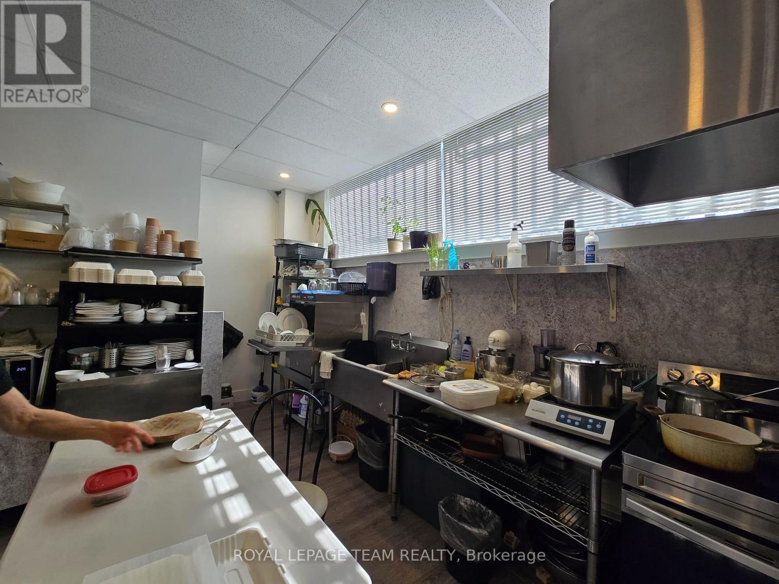 274 Elgin Street, Ottawa, Ontario  K2P 0J4 - Photo 11 - X13064496