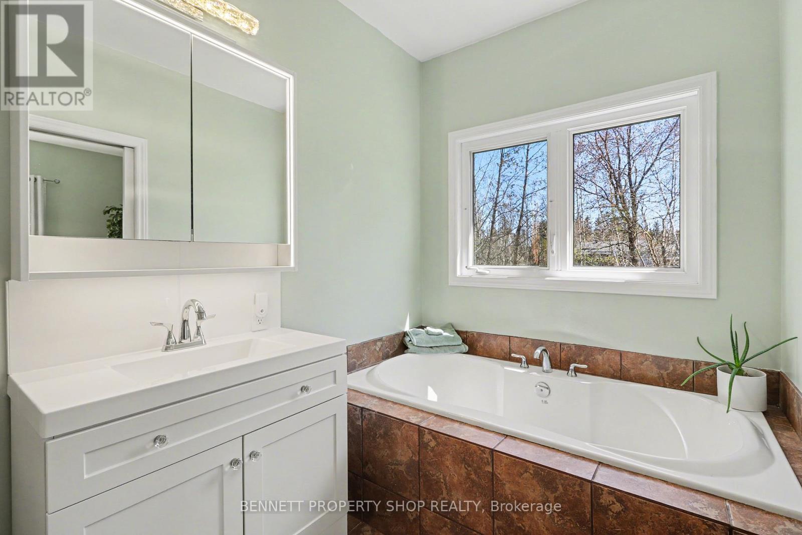 2030 Kingsley Street, Clarence-Rockland, Ontario  K0A 1E0 - Photo 13 - X13065450