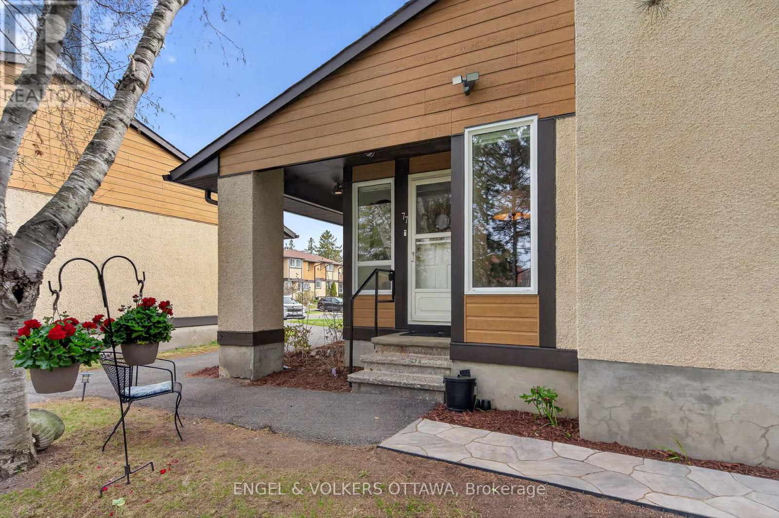 77 - 3344 Uplands Drive, Ottawa, Ontario  K1V 9R9 - Photo 2 - X13065966