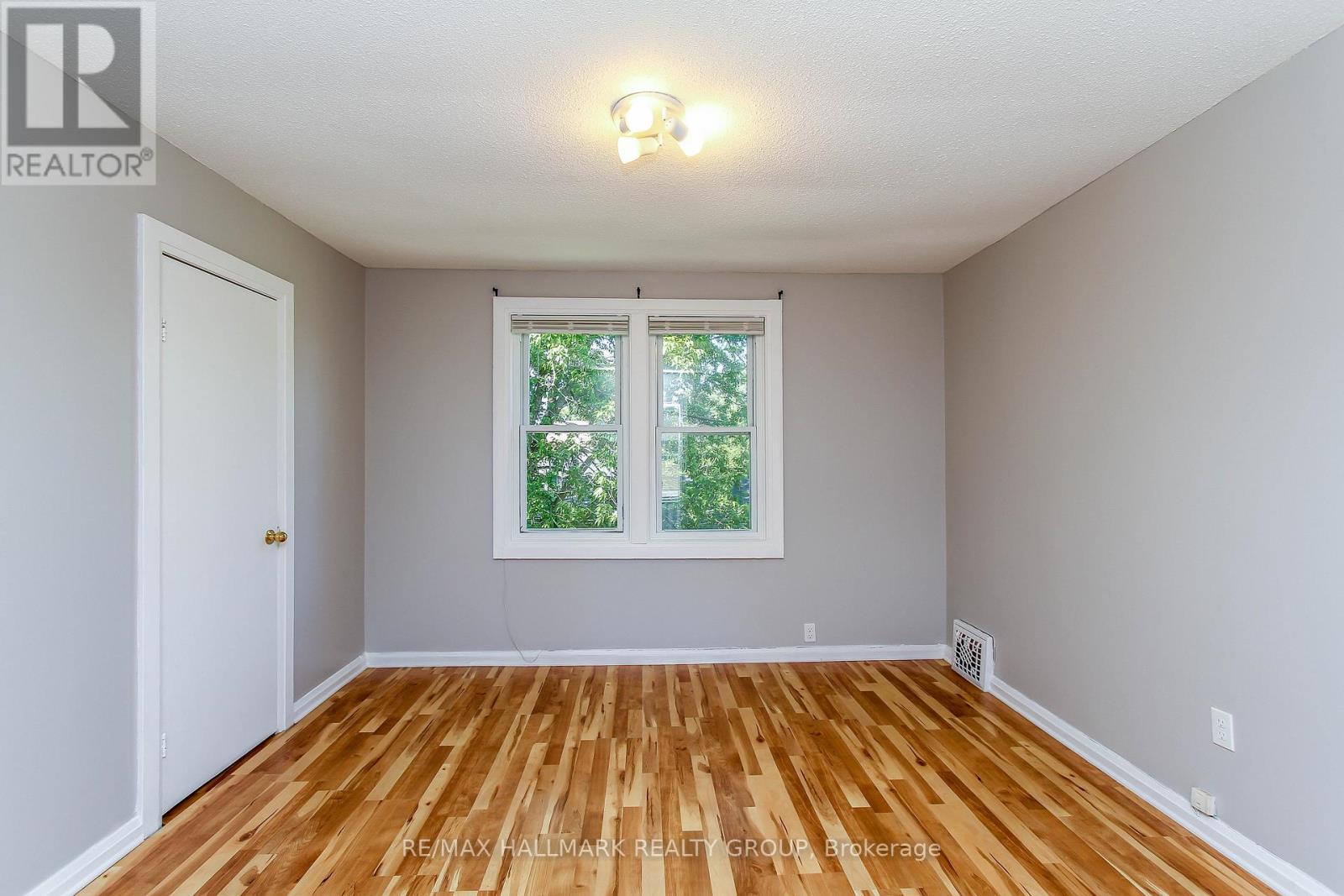 448 Pleasant Park Road, Ottawa, Ontario  K1H 5N1 - Photo 19 - X13066192