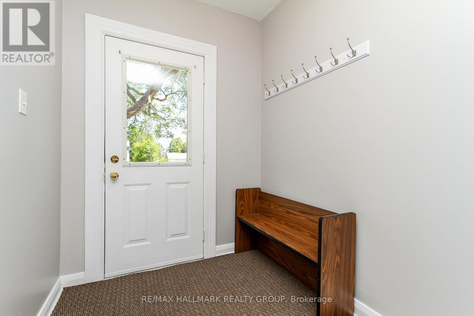 448 Pleasant Park Road, Ottawa, Ontario  K1H 5N1 - Photo 2 - X13066192
