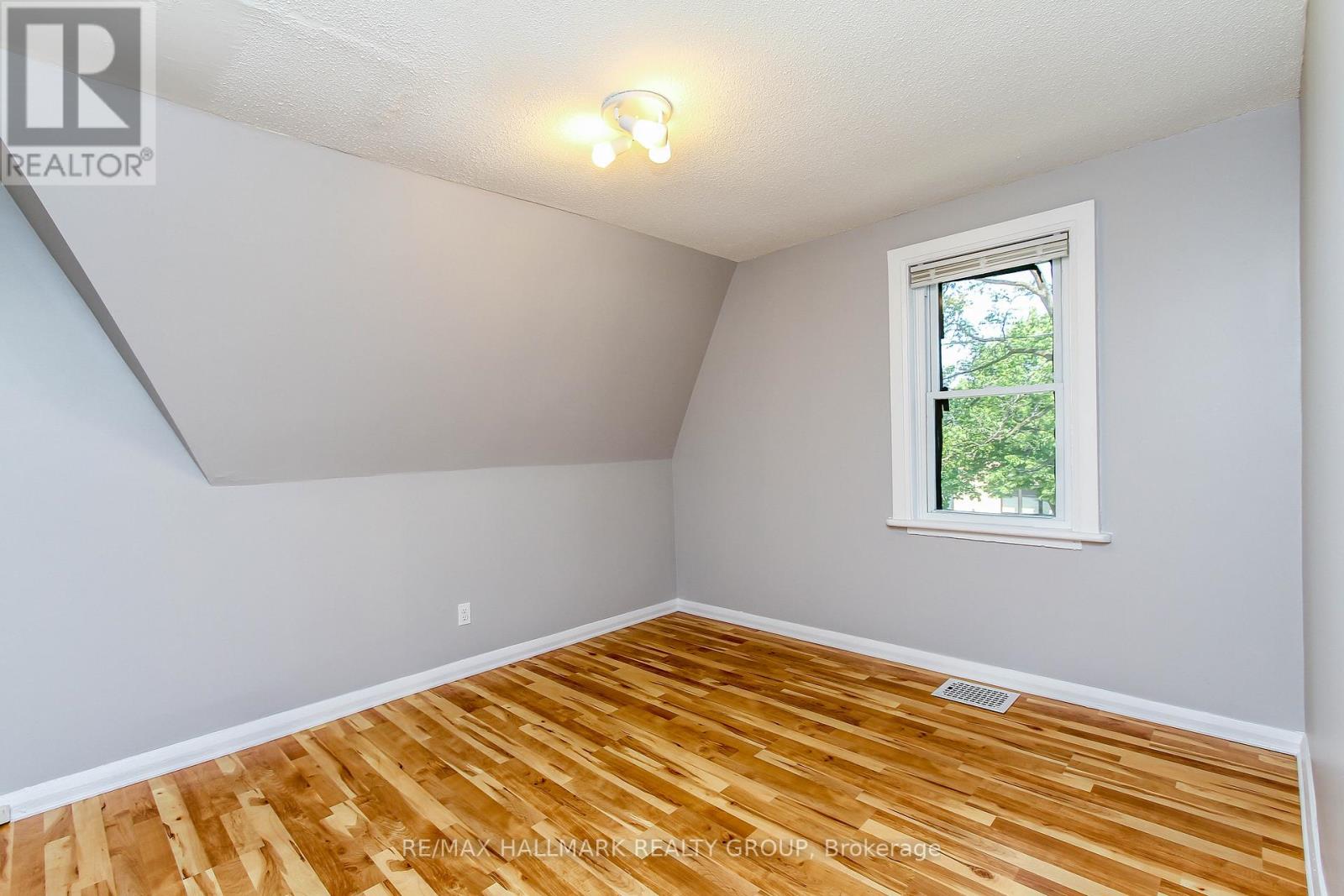 448 Pleasant Park Road, Ottawa, Ontario  K1H 5N1 - Photo 20 - X13066192