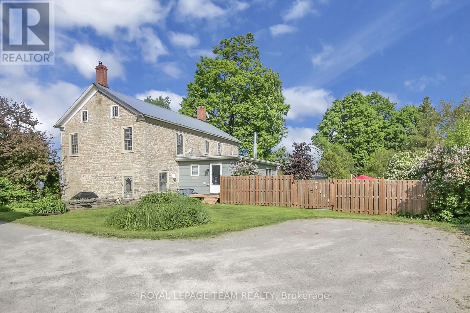 6 Spencer Street, Edwardsburgh/cardinal, Ontario  K0E 1X0 - Photo 42 - X13066764