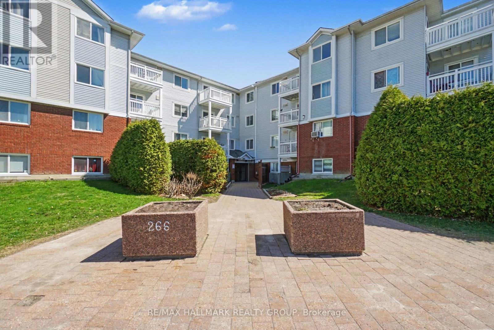 203 - 266 LORRY GREENBERG DRIVE, Ottawa, Ontario